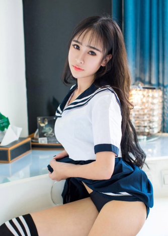 Escort  Azumi  from Warren Street